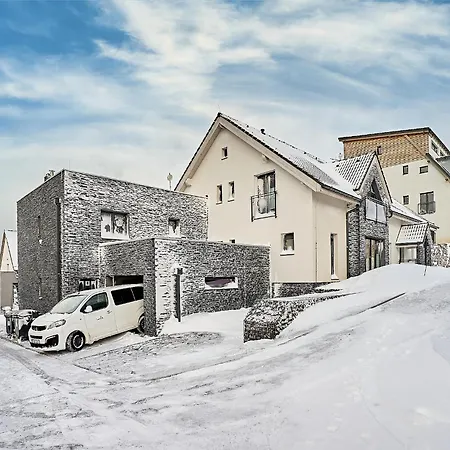 186 By Mountain Ways * Loucna pod Klinovcem
